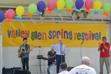 Valley Glen Spring Festival Brings Neighbors Together