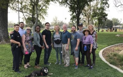 Krekorian explores Valley Glen with Neighbors